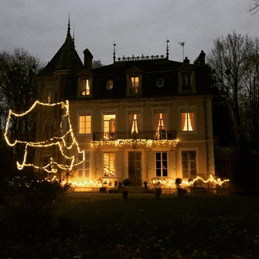 Chateau De Corcelle - Chambres Et Table D'Hotes Chatenoy-le-Royal Luaran gambar